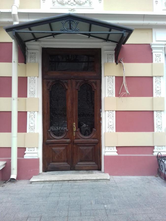 Comfort Near Opera Theater Odesa Exterior photo